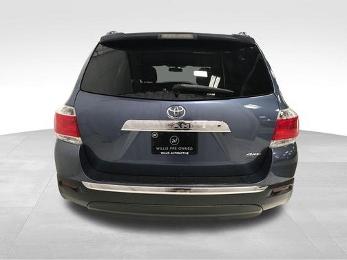 Shoreline Mist 2013 Toyota Highlander SE