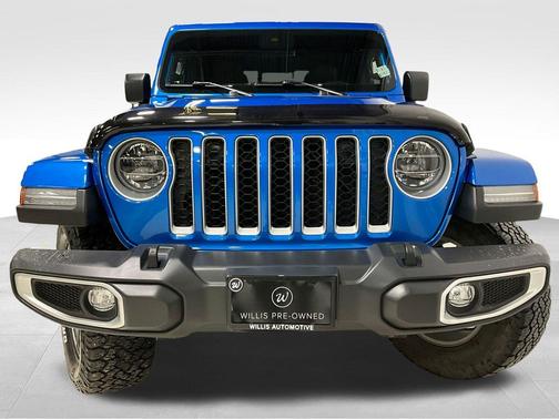 2022 Jeep Gladiator Overland