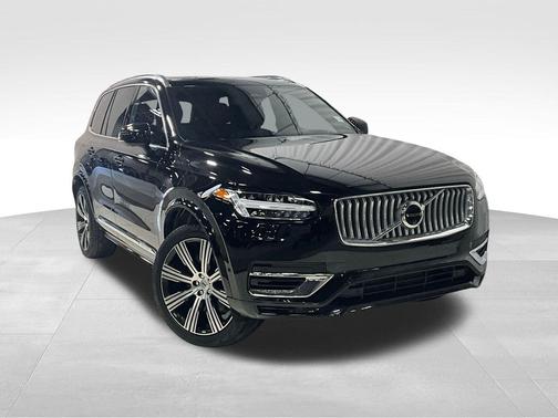 2024 Volvo XC90 Recharge Plug-In Hybrid T8 Ultimate Bright Theme 7-Seater