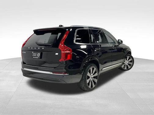 2024 Volvo XC90 Recharge Plug-In Hybrid T8 Ultimate Bright Theme 7-Seater