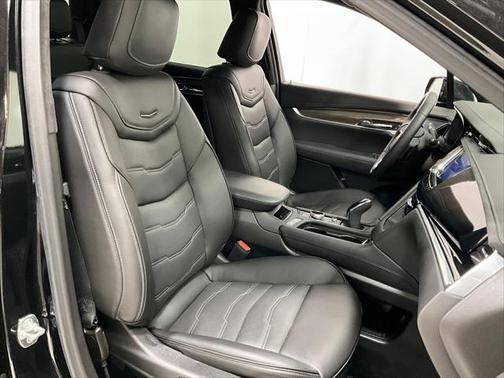 2024 Cadillac XT6 Premium Luxury AWD
