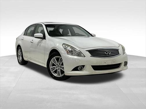 2013 INFINITI G37x Base