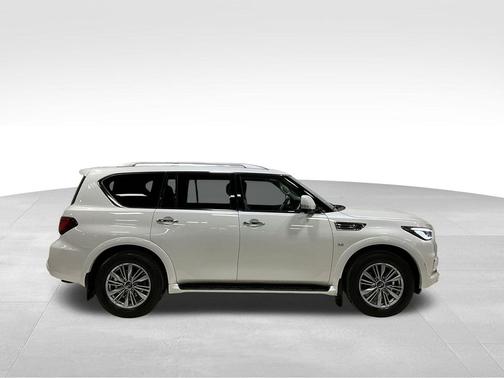 2020 INFINITI QX80 Luxe