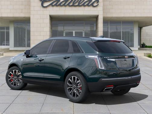 2025 Cadillac XT5 Sport
