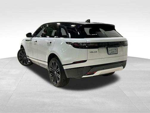 2026 Land Rover Range Rover Velar P250 SE R-Dynamic