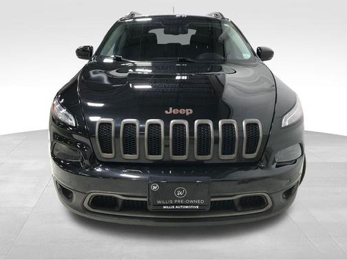 Brilliant Black Crystal Pearlcoat 2016 Jeep Cherokee 75th Anniversary