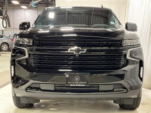 2024 Chevrolet Suburban RST