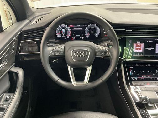 Carrara White 2022 Audi Q7 55 Premium Plus