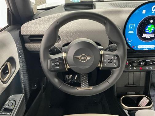 2025 MINI Hardtop Cooper