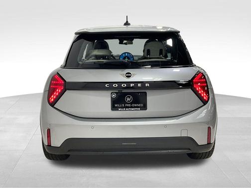 2025 MINI Hardtop Cooper