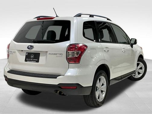 Satin White Pearl 2015 Subaru Forester 2.5i Premium