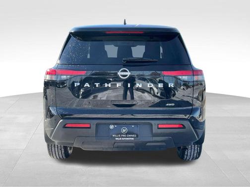 2023 Nissan Pathfinder S 4WD