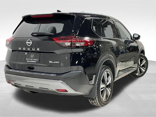 Super Black 2023 Nissan Rogue SL