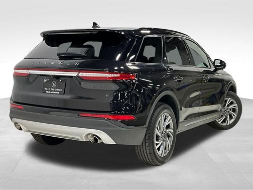 Infinite Black Metallic Clearcoat 2025 Lincoln Corsair Premiere