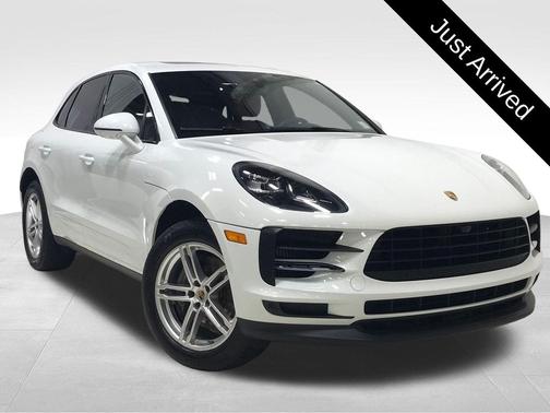 White 2020 Porsche Macan Macan