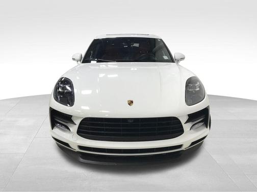 White 2020 Porsche Macan Macan