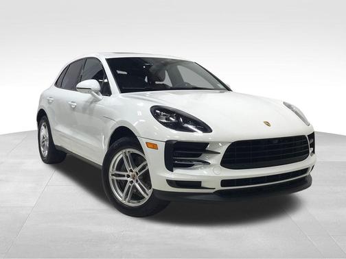 White 2020 Porsche Macan Macan