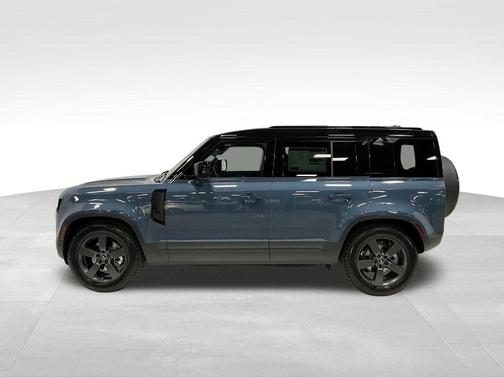 2025 Land Rover Defender 110 P300