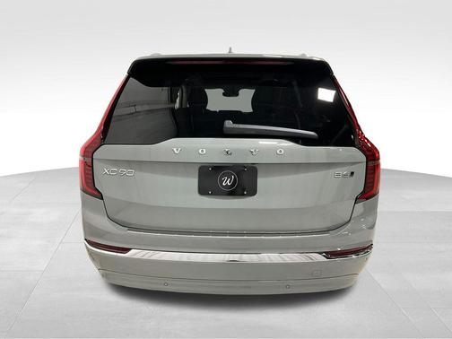 Vapour Grey Metallic 2026 Volvo XC90 Ultra, B6 AWD Gas (mild hybrid), Gasoline, Bright, 7 Seats