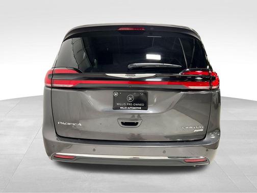 2022 Chrysler Pacifica Limited