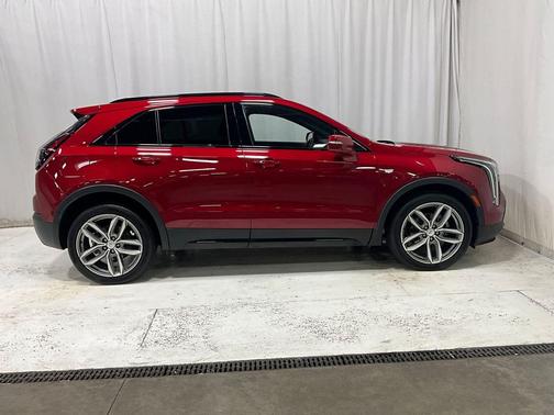 Red Horizon Tintcoat 2019 Cadillac XT4 Sport