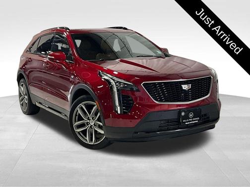 Red Horizon Tintcoat 2019 Cadillac XT4 Sport
