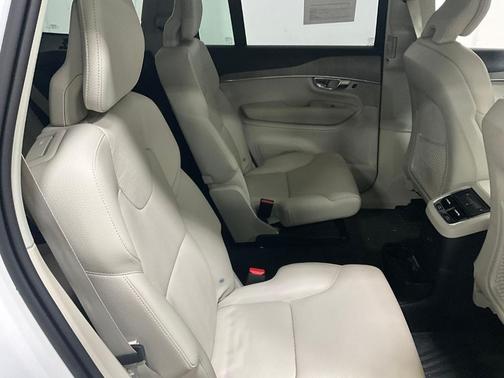2023 Volvo XC90 Recharge Plug-In Hybrid T8 Plus 6 Passenger