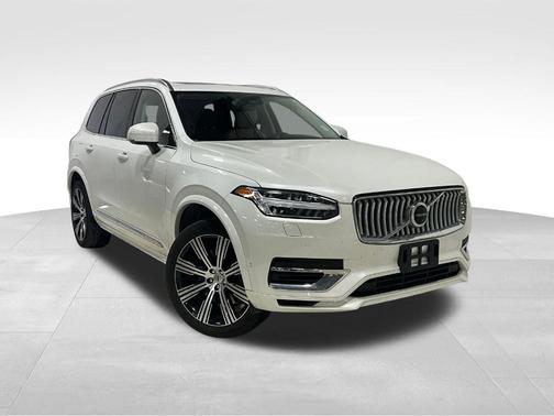 2023 Volvo XC90 Recharge Plug-In Hybrid T8 Plus 6 Passenger