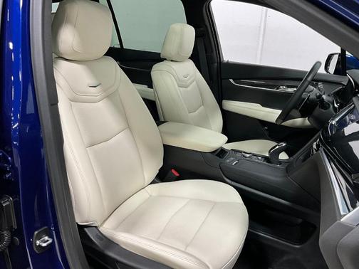 2024 Cadillac XT6 Sport AWD