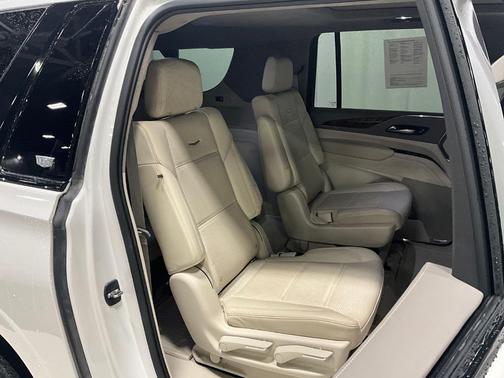 2021 Cadillac Escalade ESV Sport Platinum