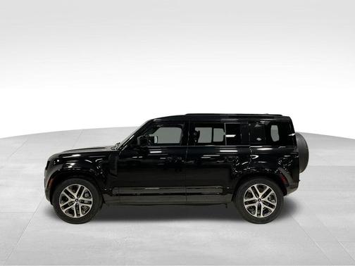 2023 Land Rover Defender 110 X-Dynamic SE