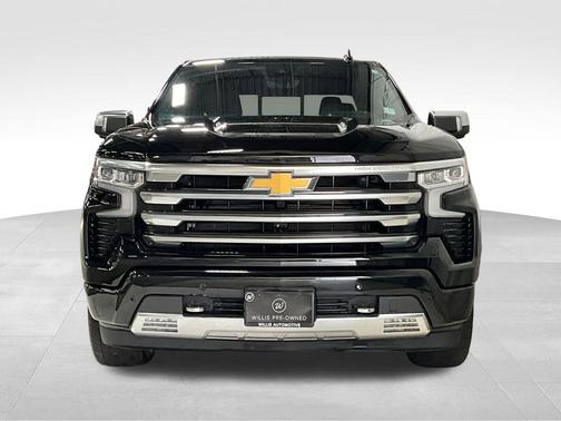 Black 2023 Chevrolet Silverado 1500 High Country