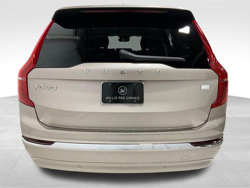 2024 Volvo XC90 Recharge Plug-In Hybrid T8 Ultimate Bright Theme 7-Seater
