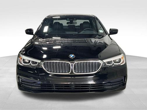 Jet Black 2019 BMW 530 xDrive