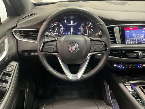2022 Buick Enclave AWD Avenir
