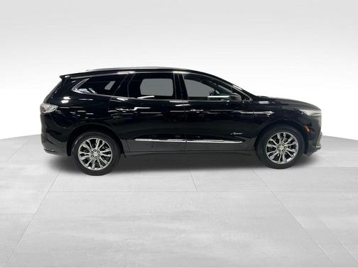 2022 Buick Enclave AWD Avenir