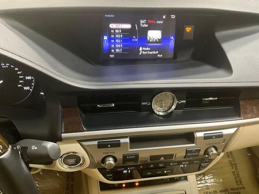 2015 Lexus ES 350 Base