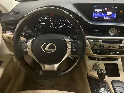 2015 Lexus ES 350 Base