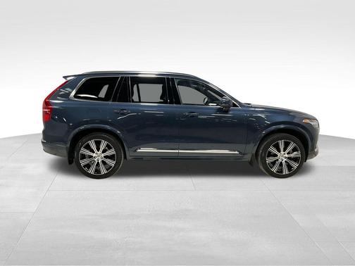 2023 Volvo XC90 B6 Ultimate 7-Seater