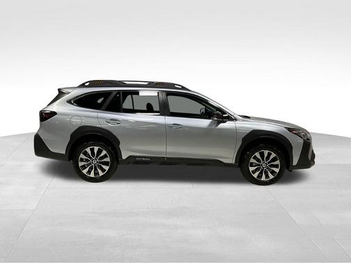 Ice Silver Metallic 2025 Subaru Outback Limited