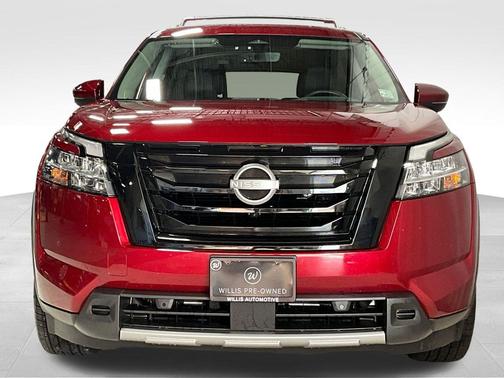 Scarlet Ember Tintcoat 2023 Nissan Pathfinder Platinum 4WD