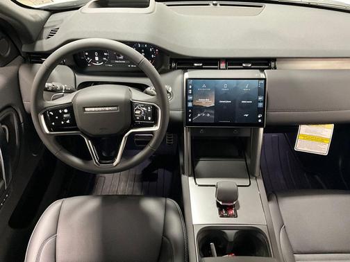 2025 Land Rover Discovery Sport Dynamic SE