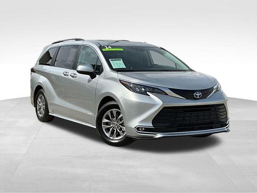 2024 Toyota Sienna XLE 7 Passenger