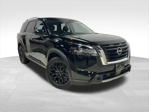 2024 Nissan Pathfinder SL 4WD