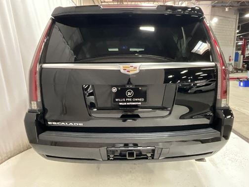 2018 Cadillac Escalade ESV Premium Luxury