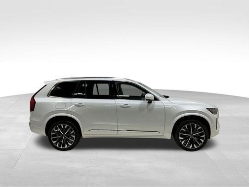 2026 Volvo XC90 Ultra, B6 AWD Gas (mild hybrid), Gasoline, Bright, 7 Seats
