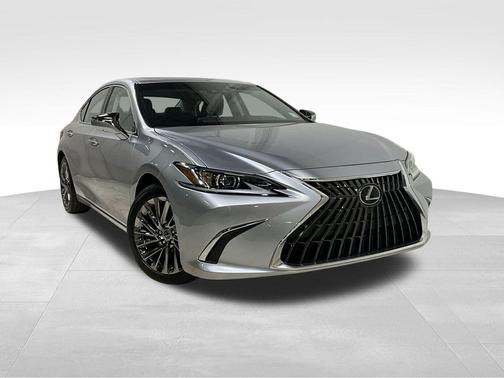 2025 Lexus ES 300h Luxury