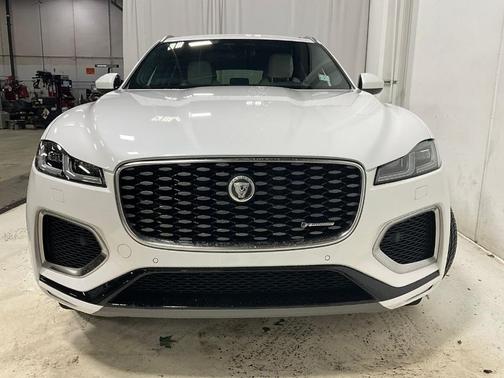 2024 Jaguar F-PACE P400 R-Dynamic S