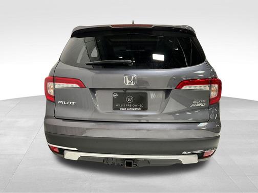 2020 Honda Pilot AWD Elite