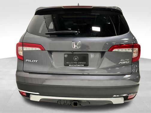 2020 Honda Pilot AWD Elite